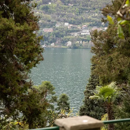 Apartman Eugenia - By Myhomeincomo